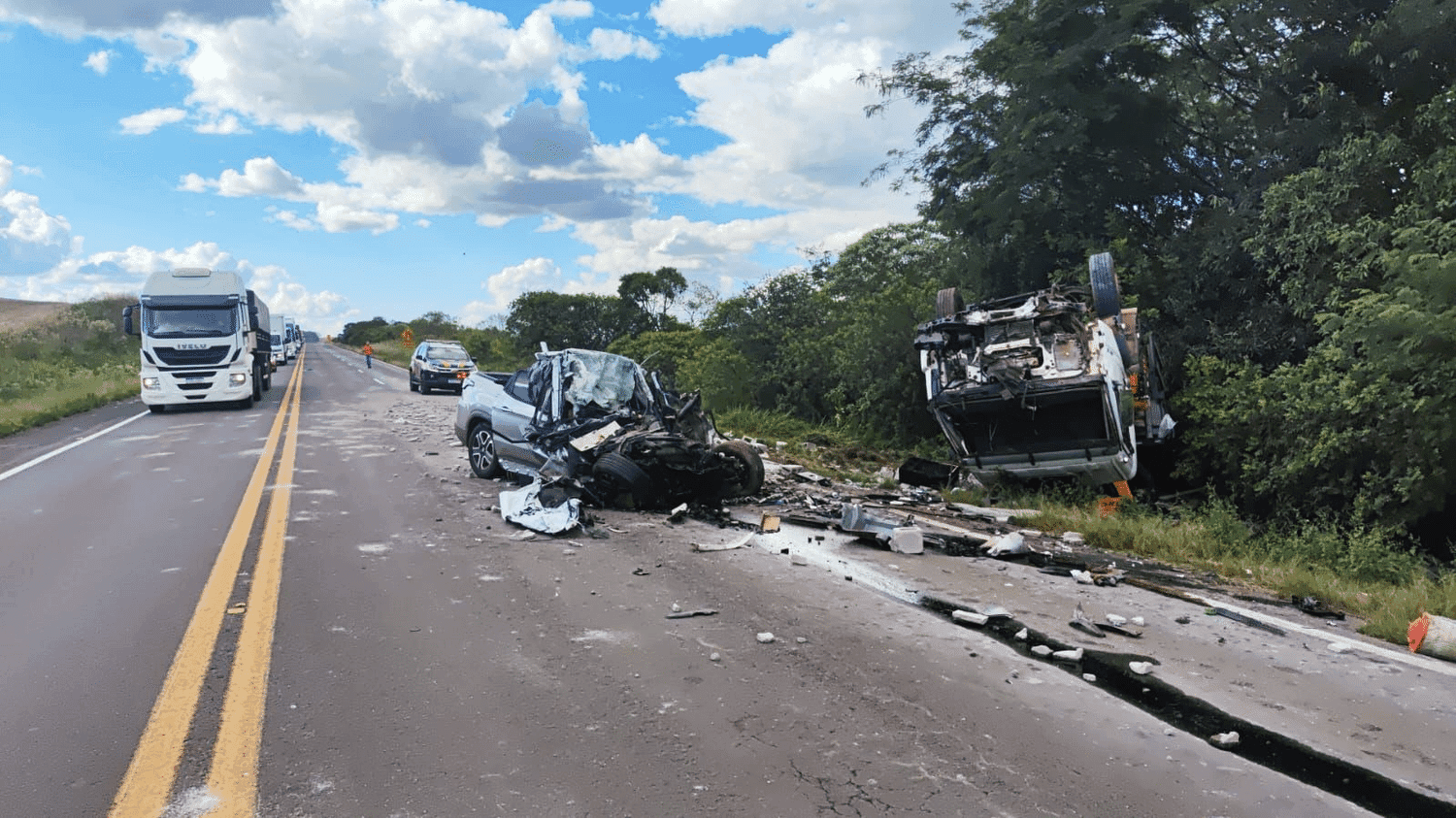 PRF atende acidente com dois óbitos na BR-386 em Carazinho