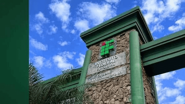 IFFar-FW abre seleção para cursos em Administração, Agropecuária e Informática