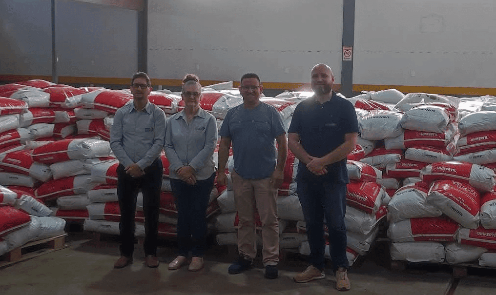 Rodeio Bonito distribui fertilizantes gratuitamente a produtores rurais