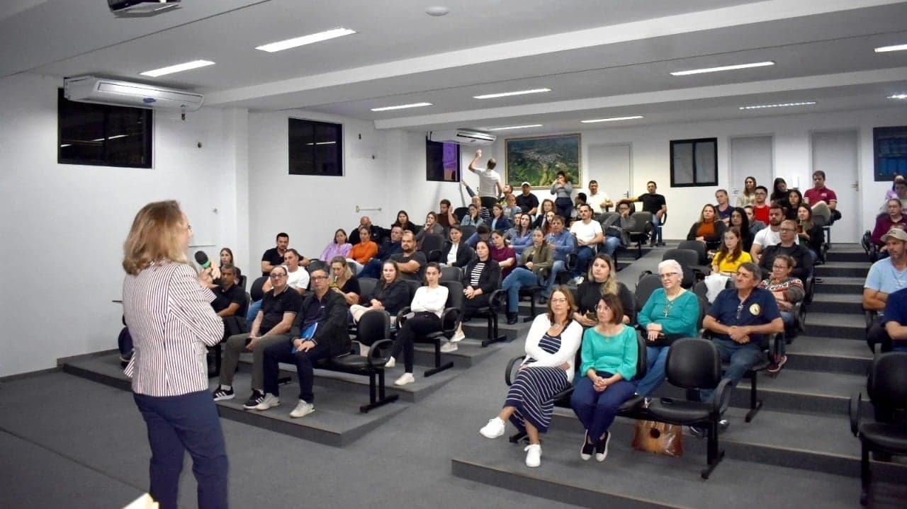 Ametista do Sul promove encontro sobre inovação e desenvolvimento do turismo