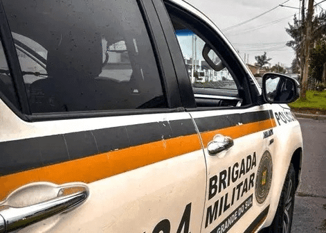 Criminosos armados invadem relojoaria em Jaboticaba