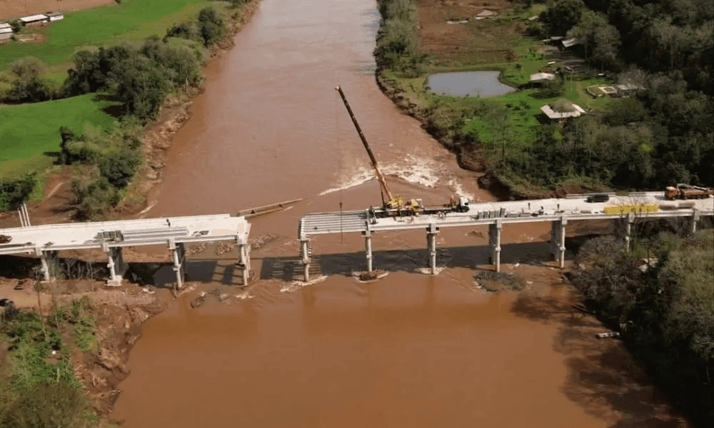 Rodeio Bonito recebe última parcela dos recursos para reconstrução da ponte sobre o rio da Várzea