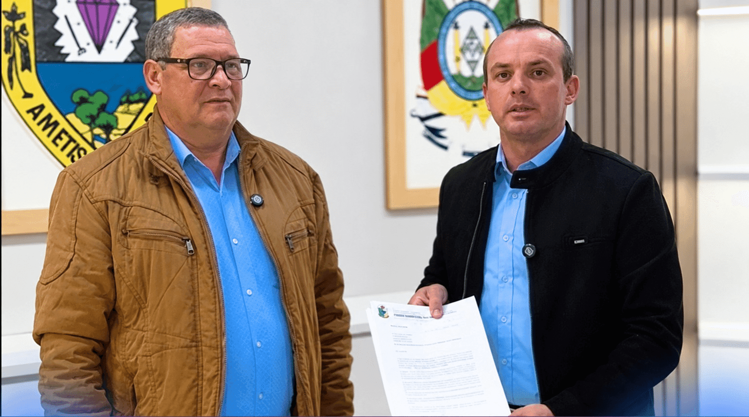 Câmara de Ametista do Sul devolve R$ 300 mil aos cofres municipais para auxiliar famílias atingidas por temporal