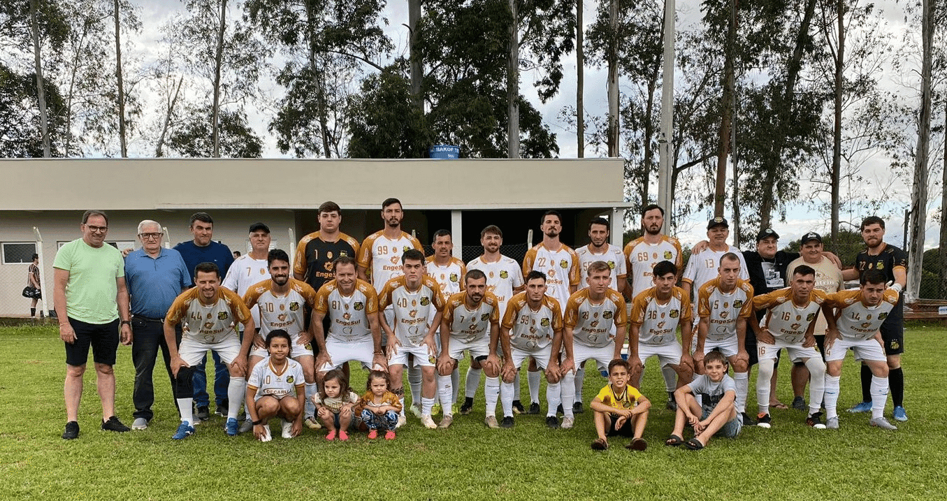 Equipes de Cerro Grande lideram suas chaves na Copa Amzop/Sesc/Sicredi 