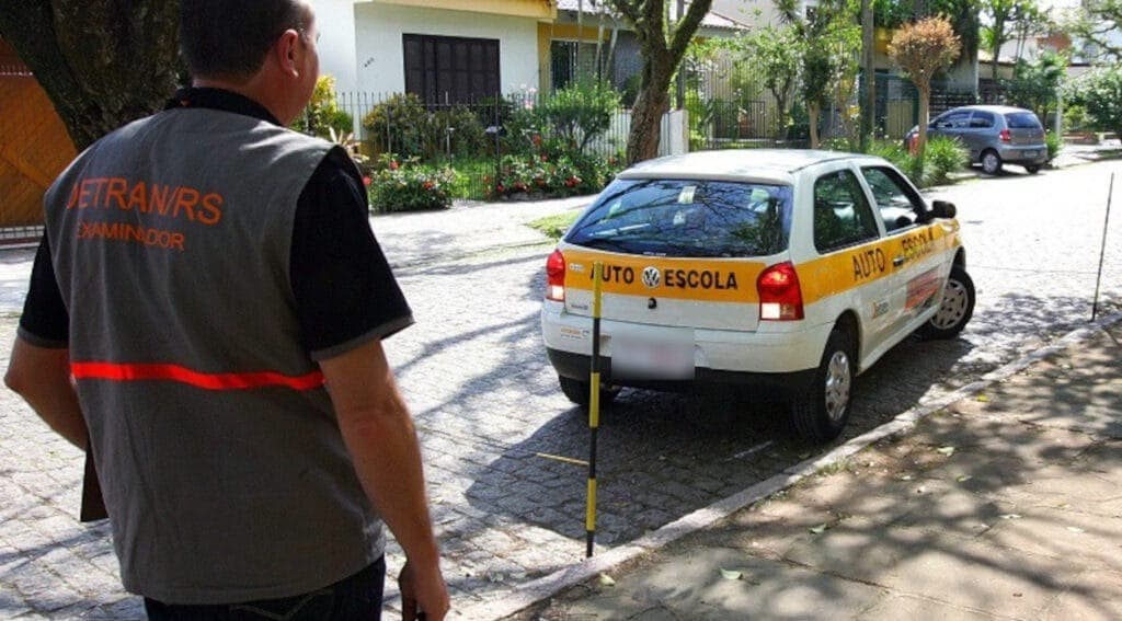Prova prática da CNH terá aumento no limite de pontos
