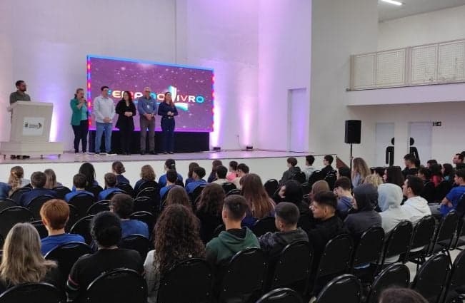 17ª Feira do Livro de Rodeio Bonito inicia na terça-feira 