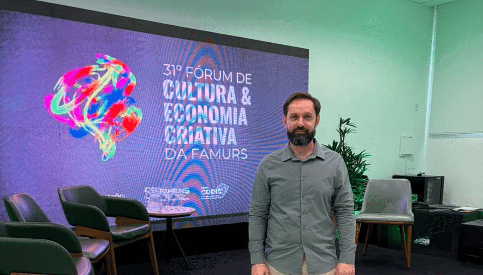 Diretor do Departamento de Cultura de Rodeio Bonito participa do 31º Fórum de Cultura e Economia Criativa da Famurs