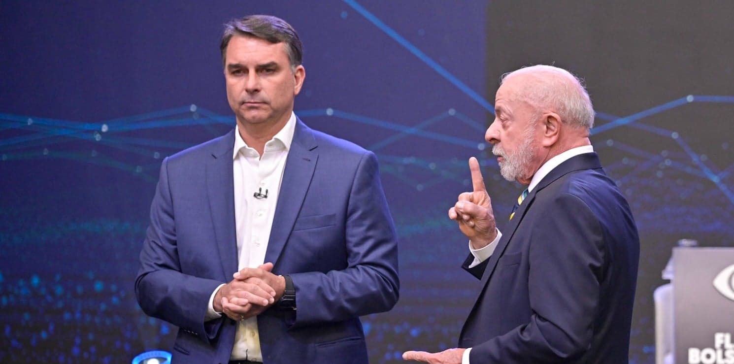 Flávio Bolsonaro contesta resultado das eleições e anuncia pedido de anulação do pleito