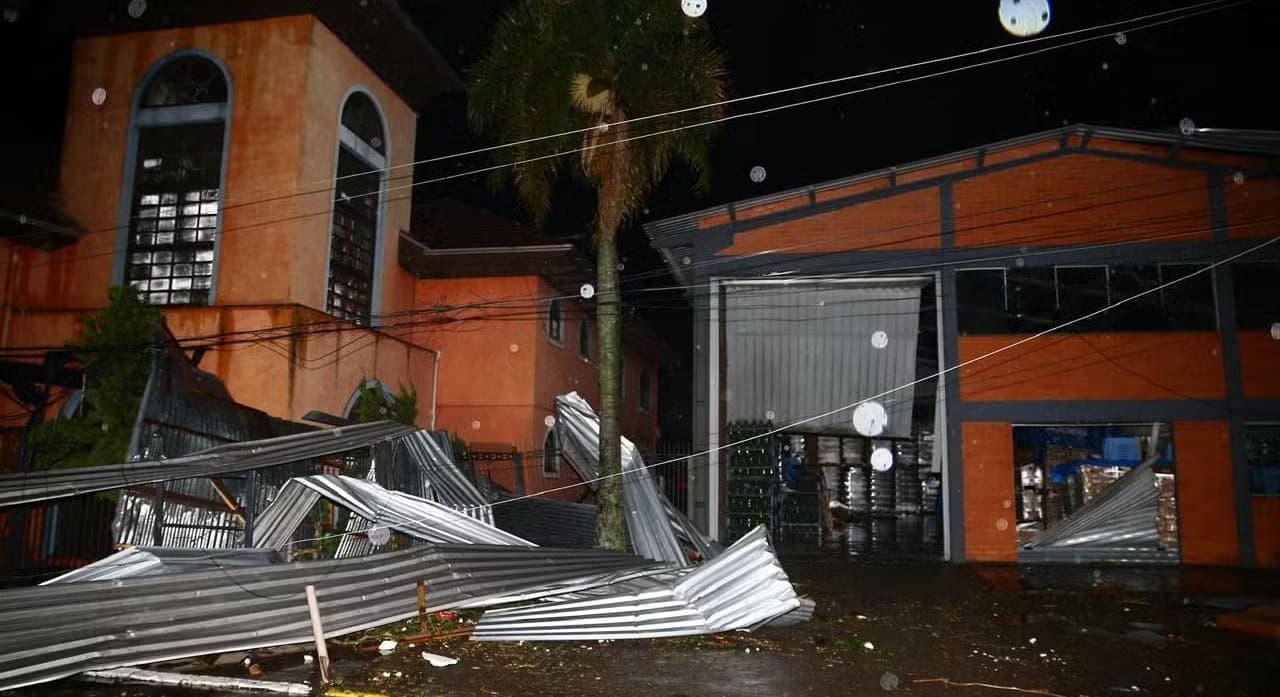 Rio Grande do Sul tem registro de 10 municípios atingidos por temporal 