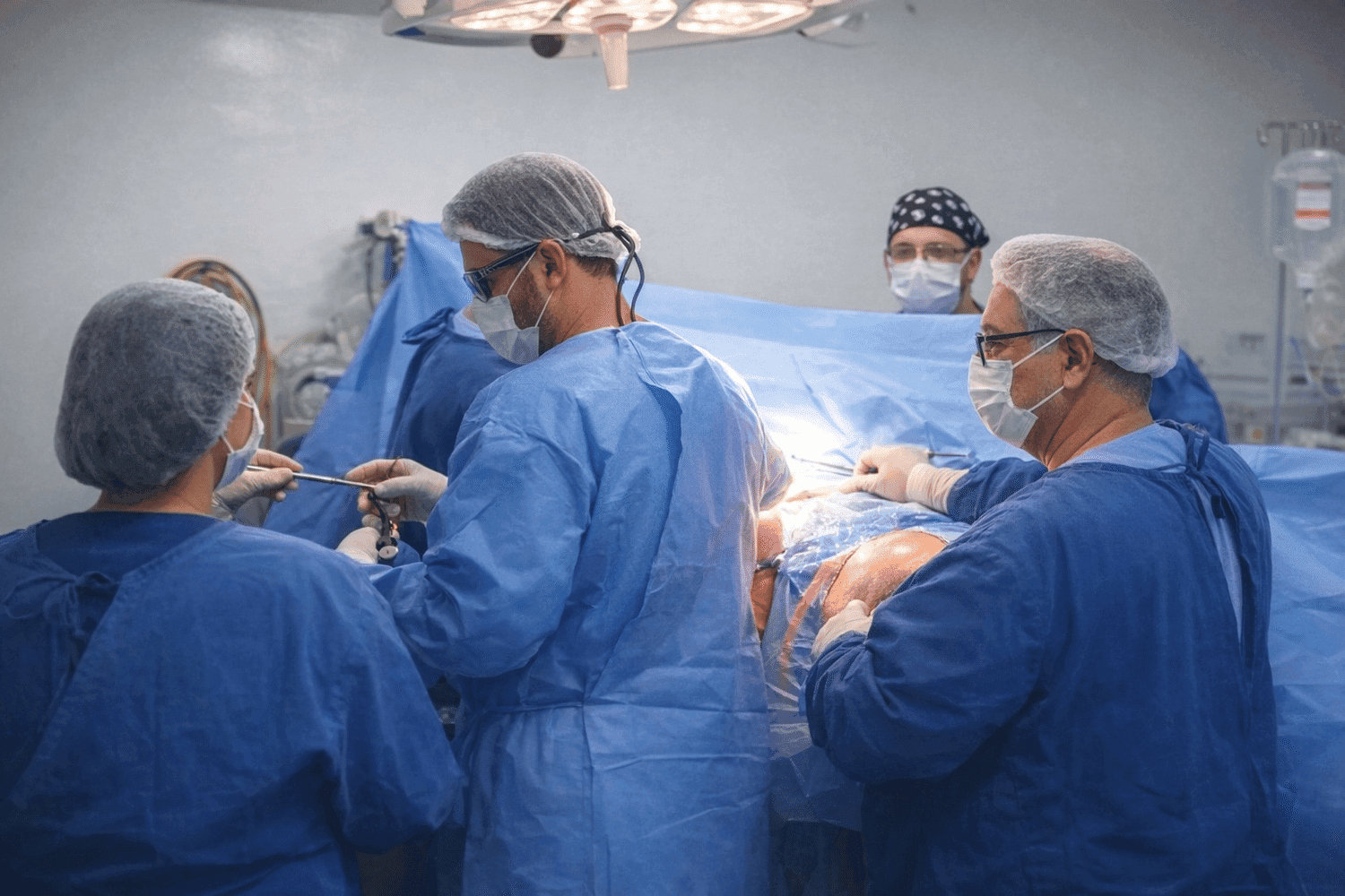 Associação Hospitalar São José realiza cirurgia inédita na região