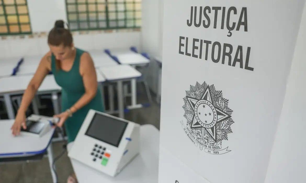 STF amplia horário de votação devido a restrições na circulação de ônibus