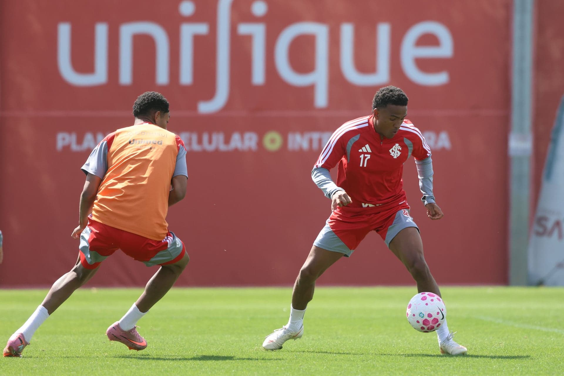 Inter enfrenta o Fluminense nesta quarta-feira pelo Brasileirão