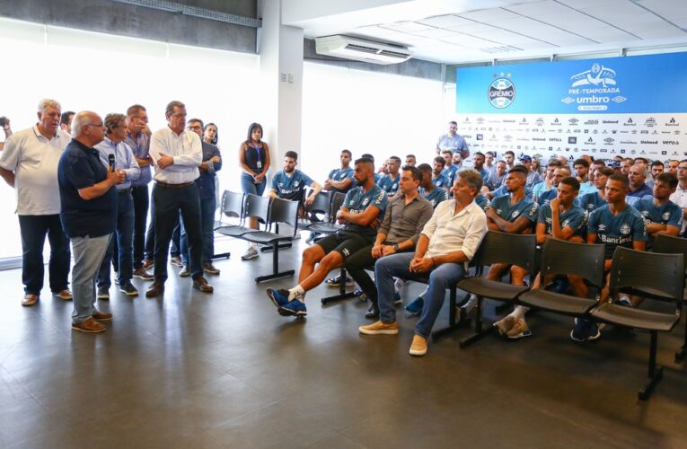 Acordo sem cortes do Grêmio com grupo de jogadores causa questionamentos da torcida