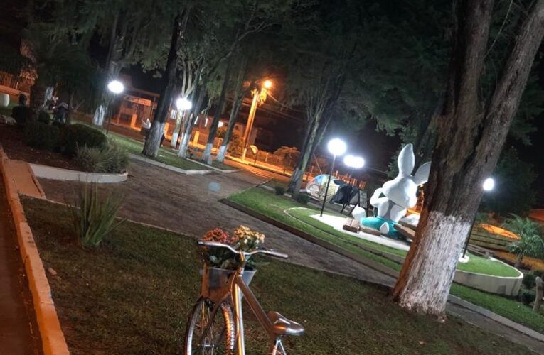 Cerro Grande investe na revitalização da Praça Municipal e Parque de Máquinas
