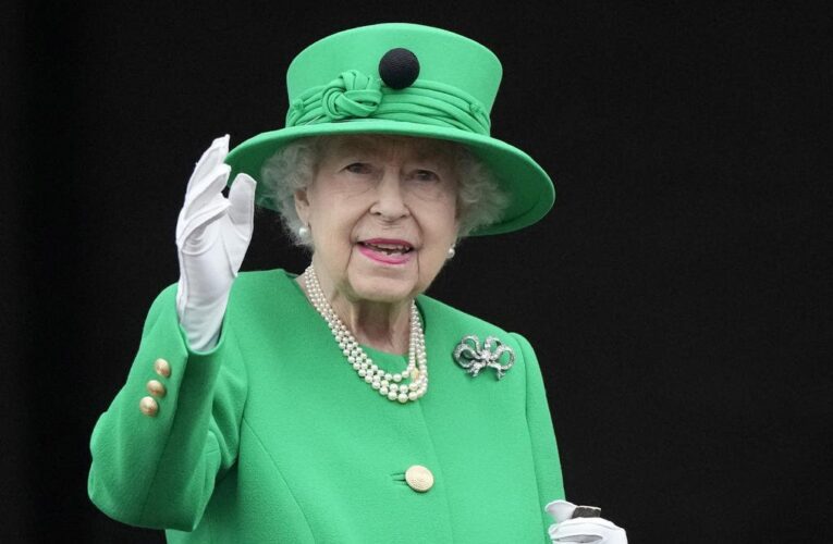 Rainha Elizabeth II morre aos 96 anos