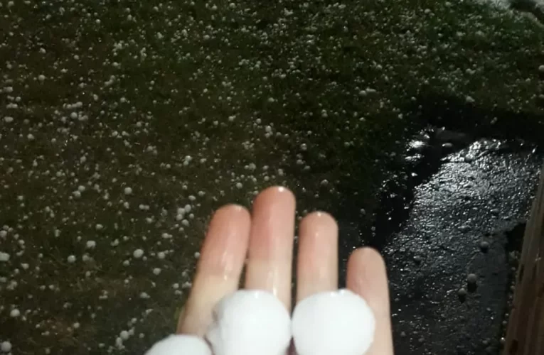 Temporais de granizo atingiram diversas cidades gaúchas nesta terça