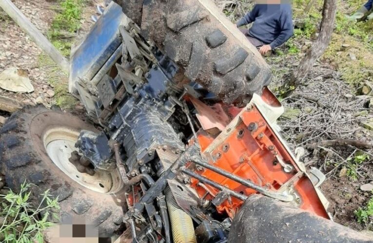 Agricultor morre após tombamento de trator no RS