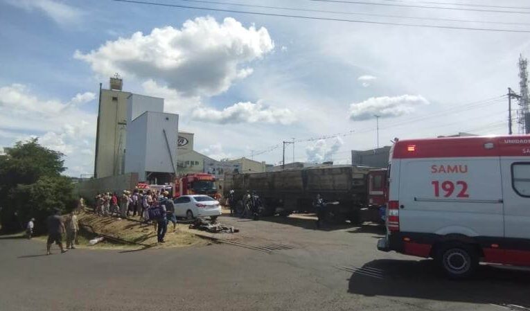 Explosão em empresa deixa pelo menos três feridos em Carazinho.