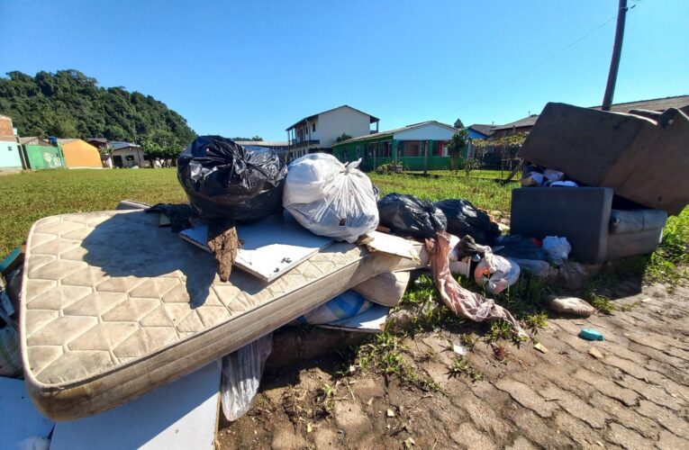 LIXO GERADO POR CHEIA NO RIO GRANDE DO SUL CHEGA A 47 MILHÕES DE TONELADAS