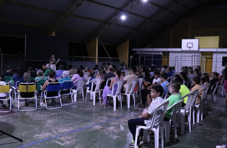 Cinema em Novo Tiradentes reúne comunidade